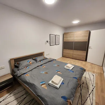 Lux Apartamento Braşov