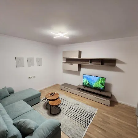Lux Apartamento